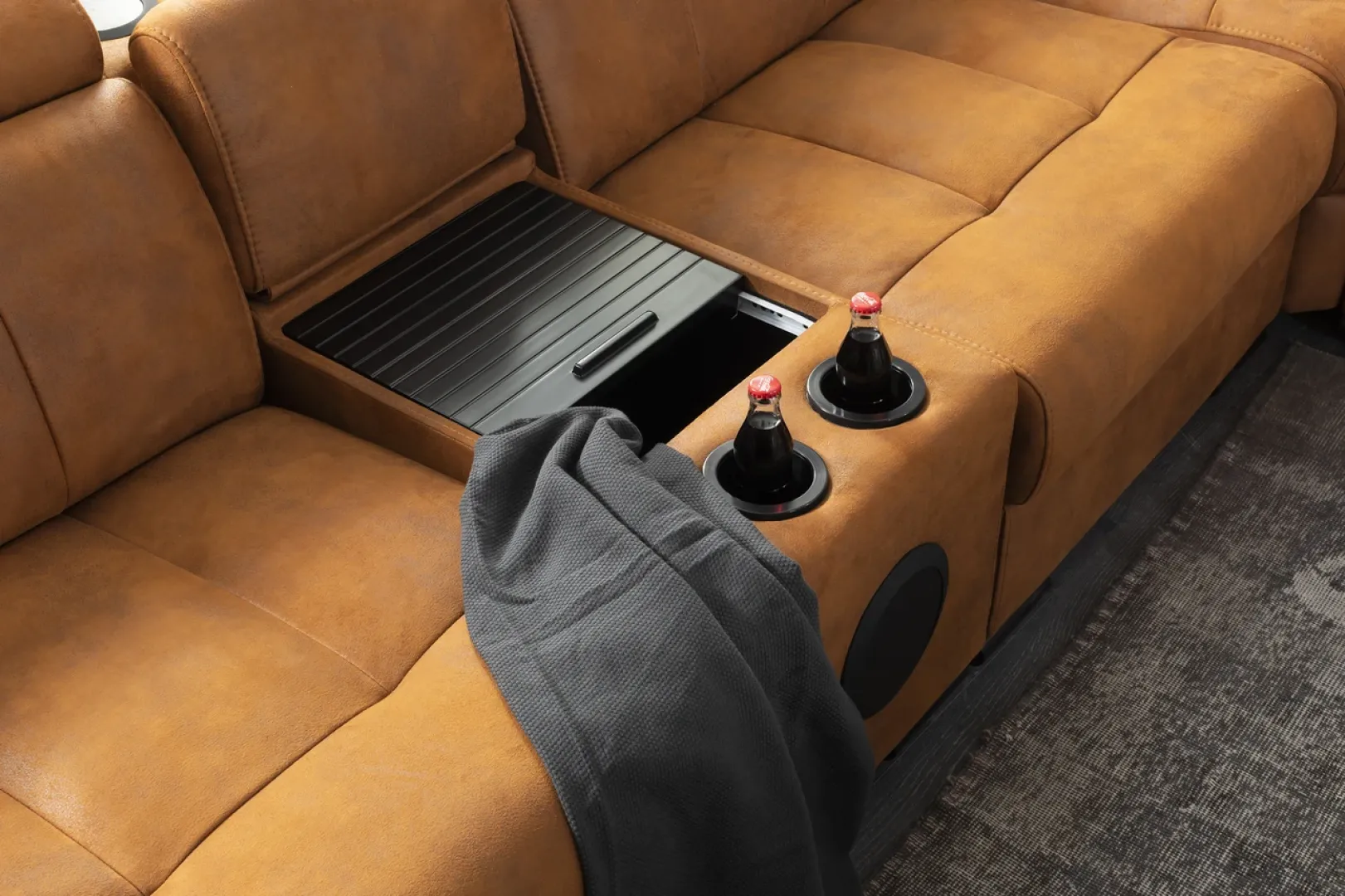 Tesla Köşe Takımı